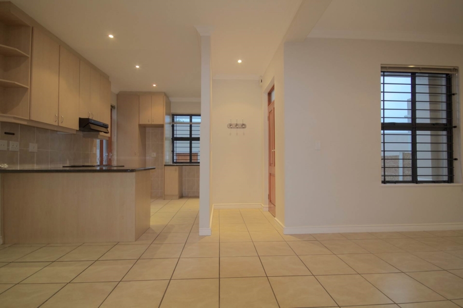 To Let 3 Bedroom Property for Rent in Royal Ascot Western Cape